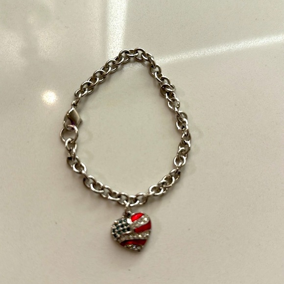 Swarovski Crystal American Flag Heart Silver tone patriotic Bracelet - Picture 7 of 8